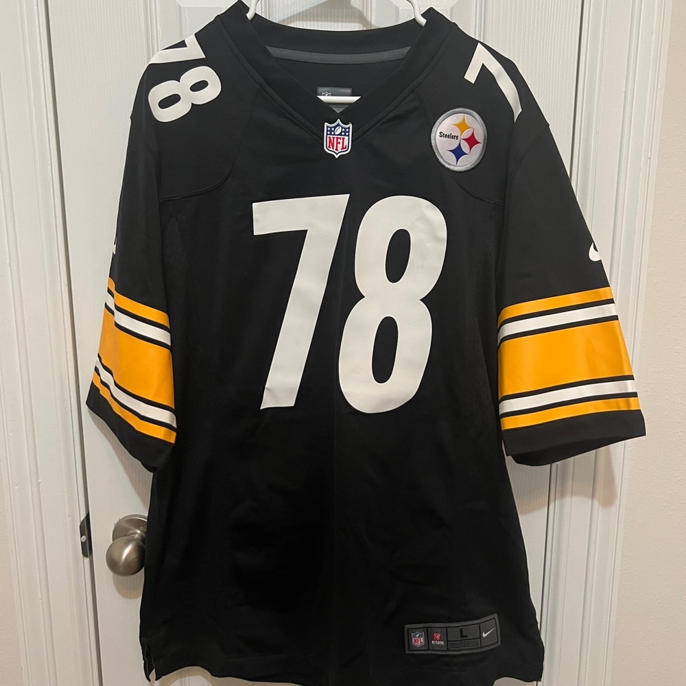 Pittsburgh Steelers NFL Black Jersey -  #78 Villanueva